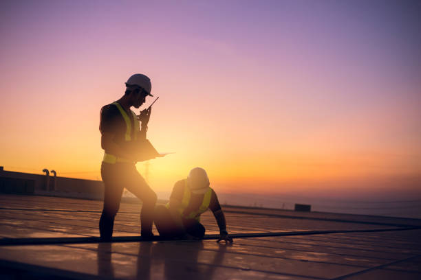 Best Roof Gutter Cleaning  in Airport, CA